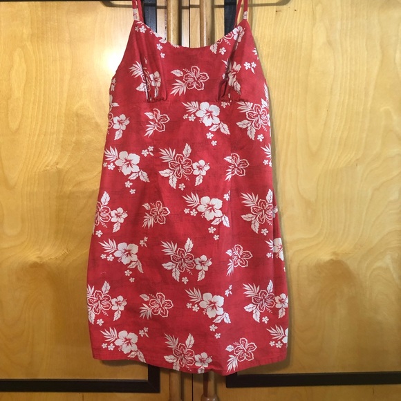 Wild Fable Women’s Red Floral Sun Dress in Size Large - Picture 2 of 5